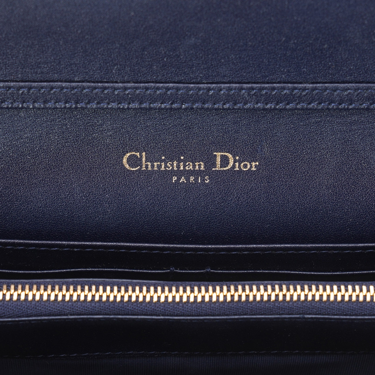 CHRISTIAN DIOR(USED)디올 몽테인 체인 파우치